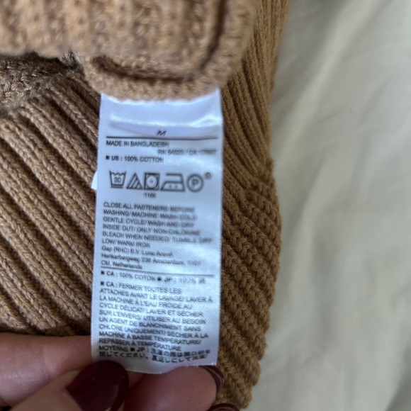 Brown Button-Up Women's Sweater - Picture 3 of 3